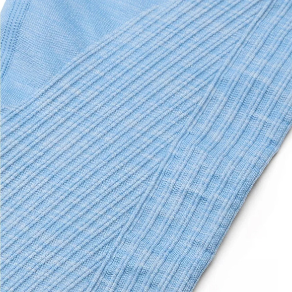 Victoria’s Secret PINK
SEAMLESS CLASSIC LEGGINGS large NEW - Picture 4 of 6